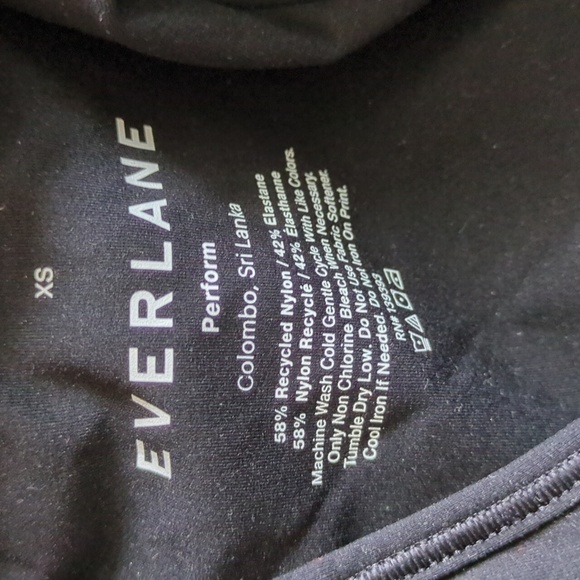 EVERLANE The Perform Workout Yoga Stretch Crop Tank Black NEW Size XS - Picture 6 of 6